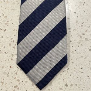 Charles Tyrwhitt blue & silver striped silk tie